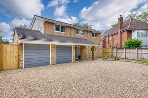 Front External- click for photo gallery